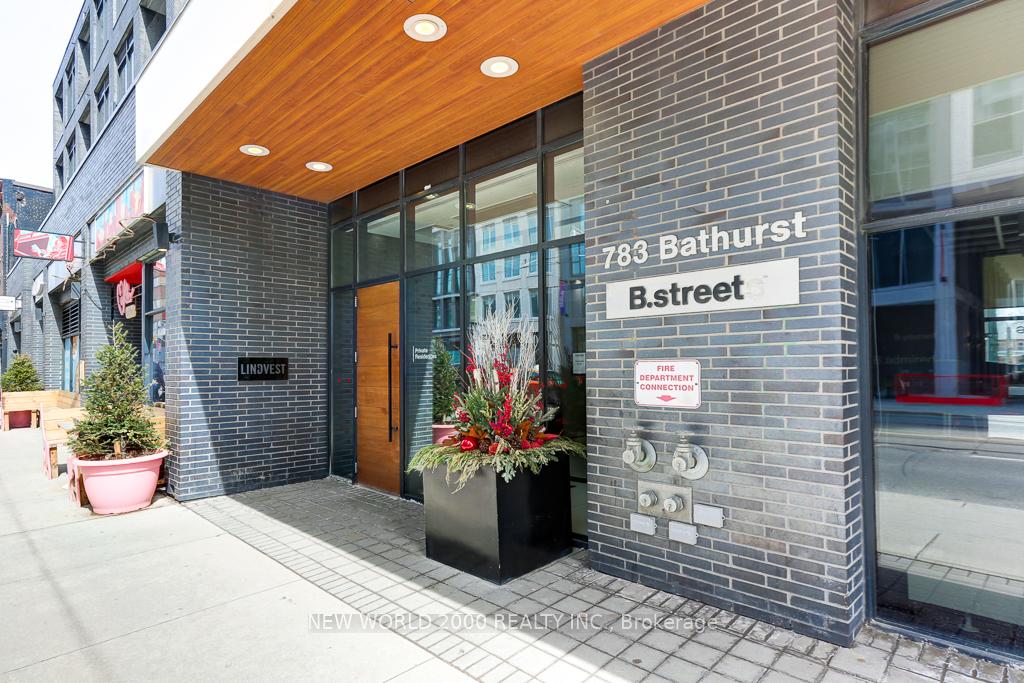 783-bathurst-street-toronto-ontario-c12919596