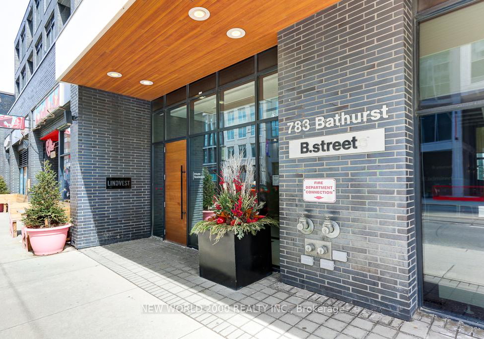 783-bathurst-street-toronto-ontario-c12919596