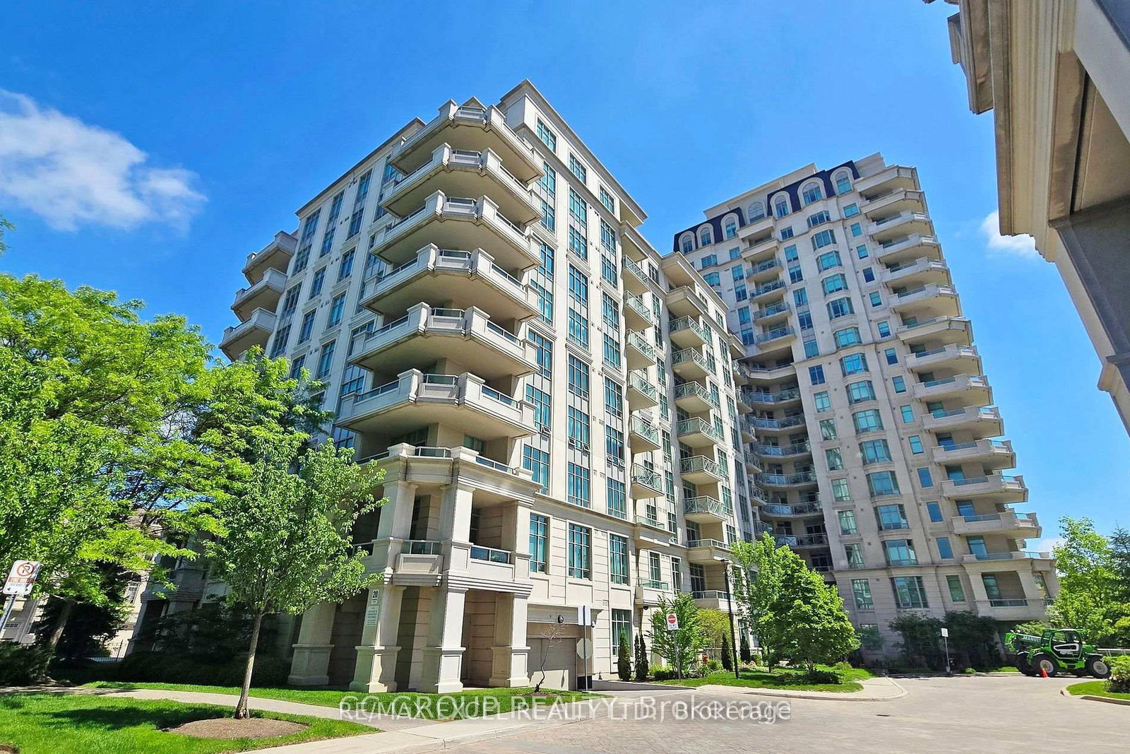 20-bloorview-place-north-york-ontario-c12920652