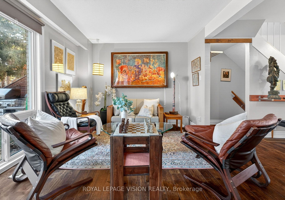 8-esterbrooke-avenue-north-york-ontario-c12920686