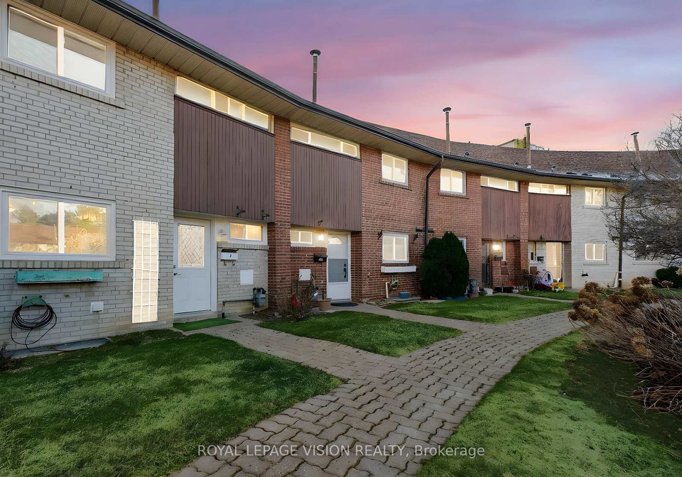 8-esterbrooke-avenue-north-york-ontario-c12920686