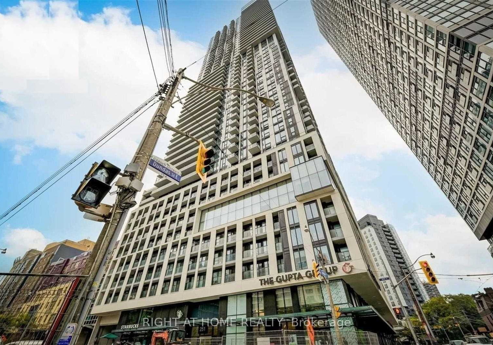 251-jarvis-street-toronto-ontario-c12920766