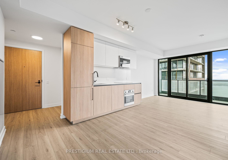 35-parliament-street-toronto-ontario-c12920826