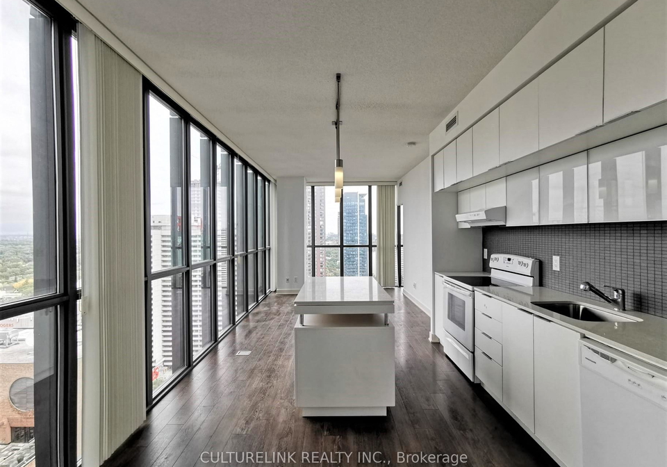 110-charles-street-e-toronto-ontario-c12920934