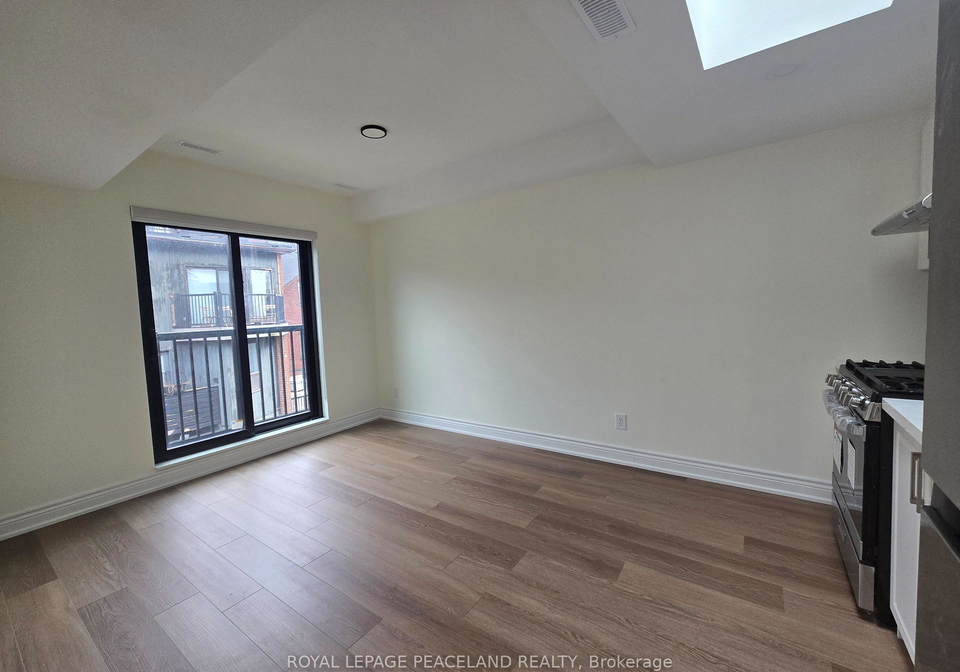 558-spadina-crescent-toronto-ontario-c12921410