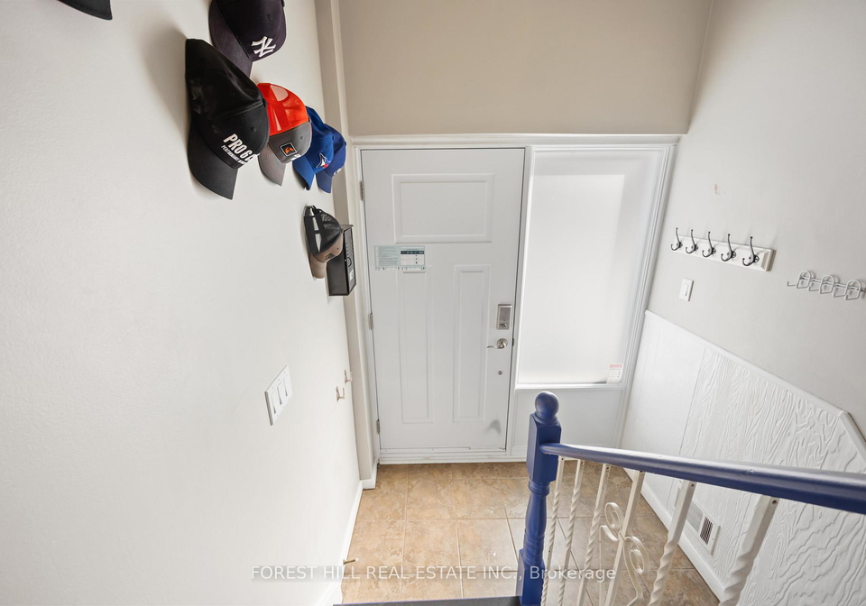44-addison-crescent-north-york-ontario-c12921590