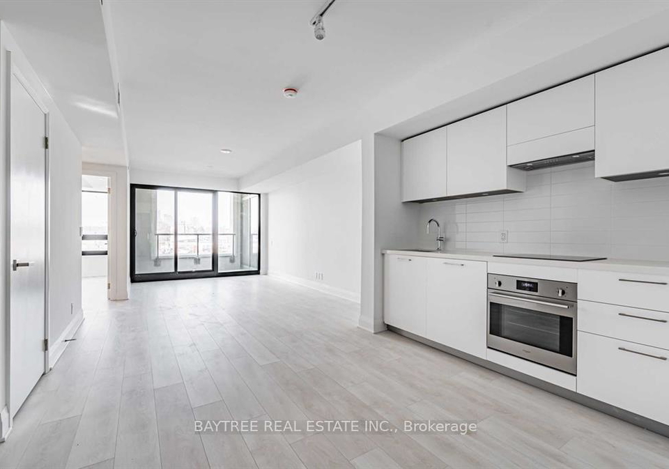 33-frederick-todd-way-east-york-ontario-c12921606