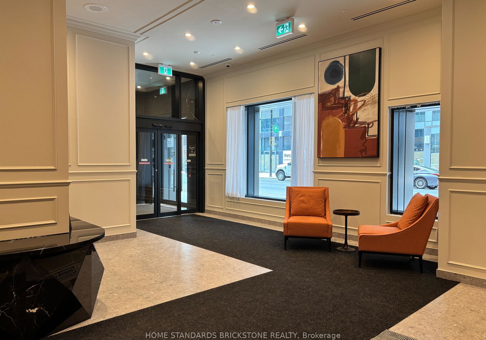 180-front-street-e-toronto-ontario-c12921772
