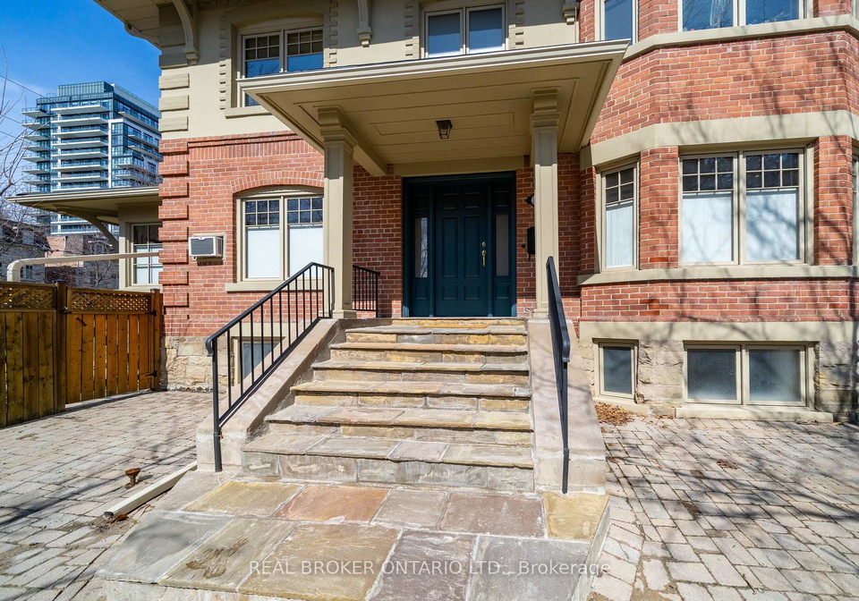 114-heath-street-w-toronto-ontario-c12921782