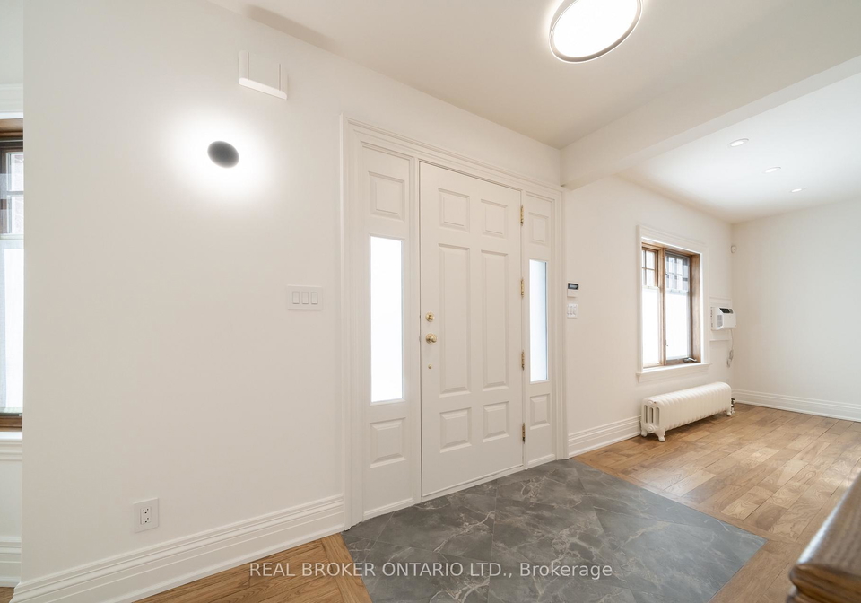 114-heath-street-w-toronto-ontario-c12921782