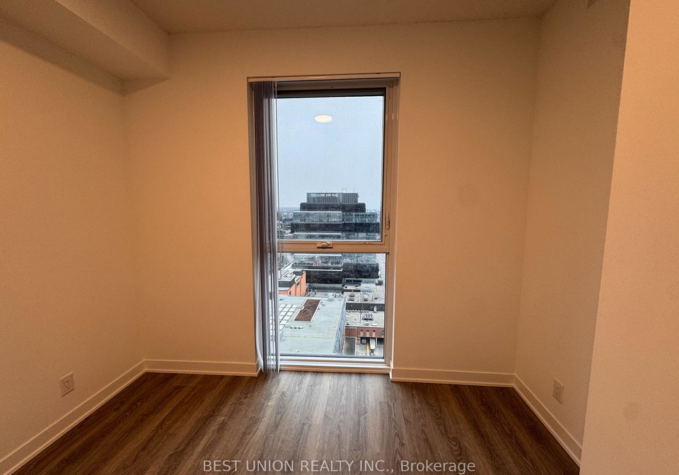 180-front-street-e-toronto-ontario-c12921838