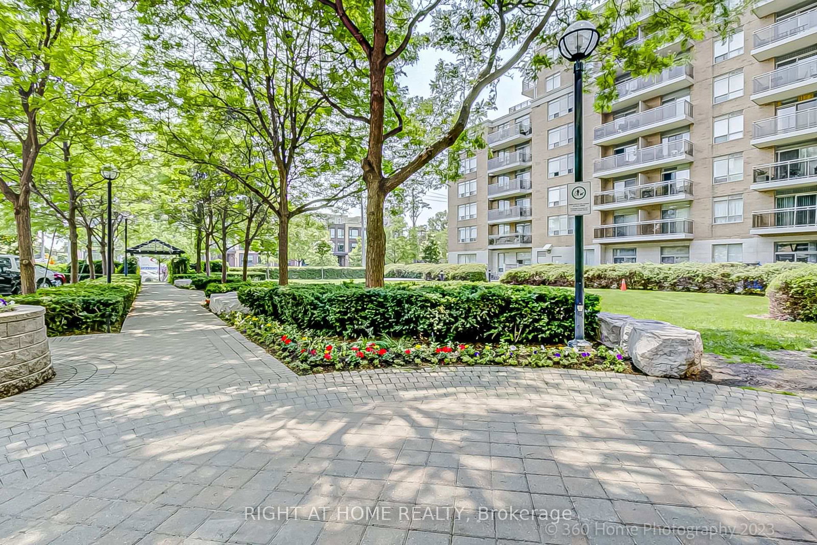 650-lawrence-avenue-w-toronto-ontario-c12922168