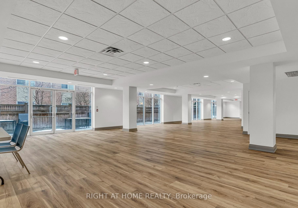 650-lawrence-avenue-w-toronto-ontario-c12922168