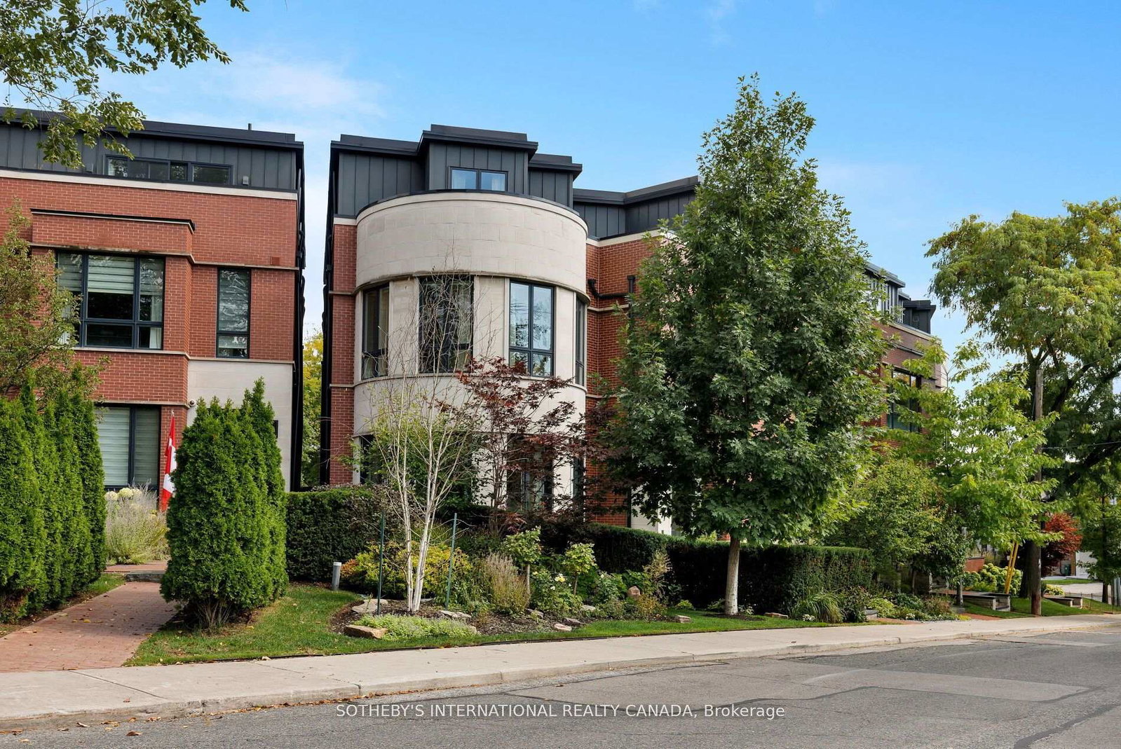 7-thurloe-avenue-toronto-ontario-c12922320