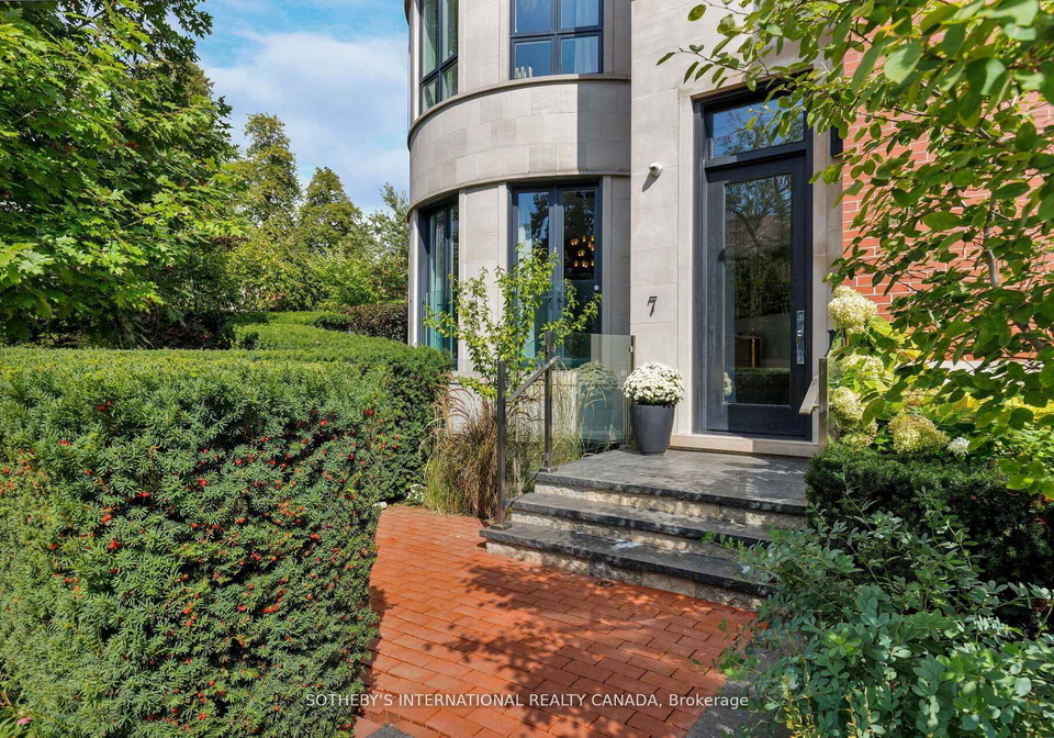 7-thurloe-avenue-toronto-ontario-c12922320