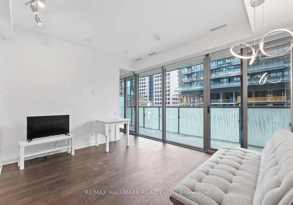 50-charles-street-e-toronto-ontario-c12922506