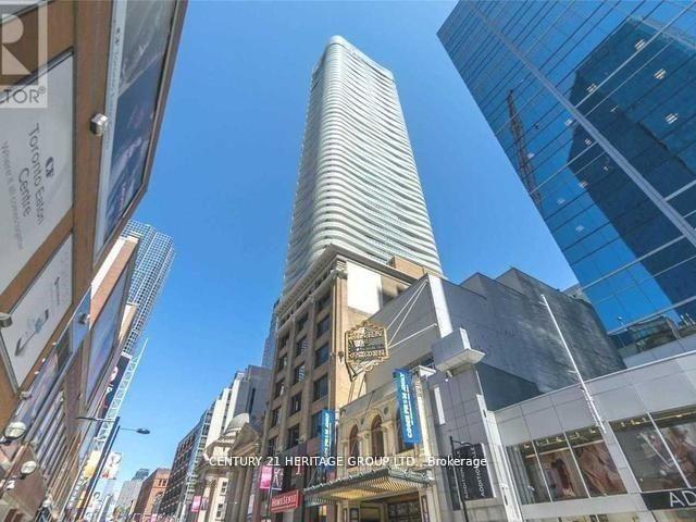 197-yonge-street-toronto-ontario-c12923014