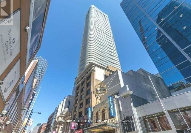 197-yonge-street-toronto-ontario-c12923014