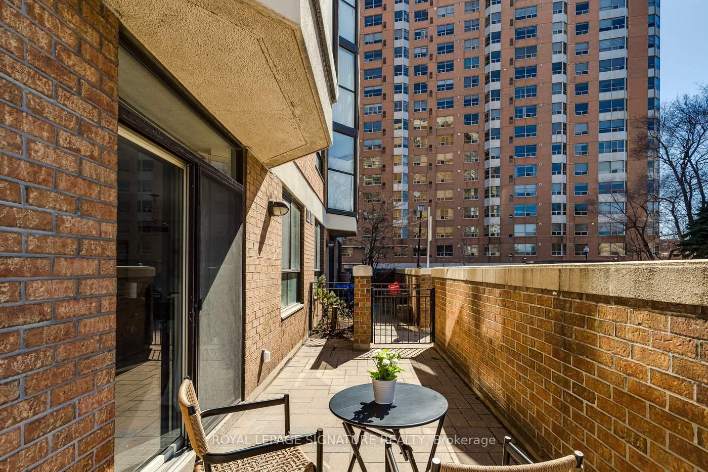271-ridley-boulevard-toronto-ontario-c12923018