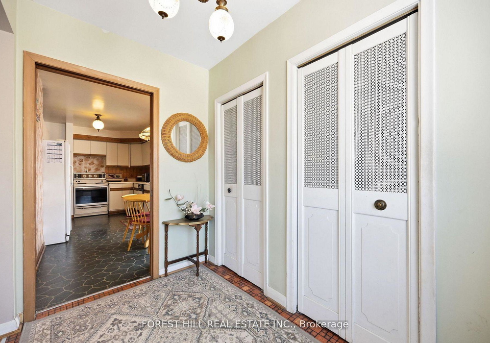 119-hendon-avenue-toronto-ontario-c12923104