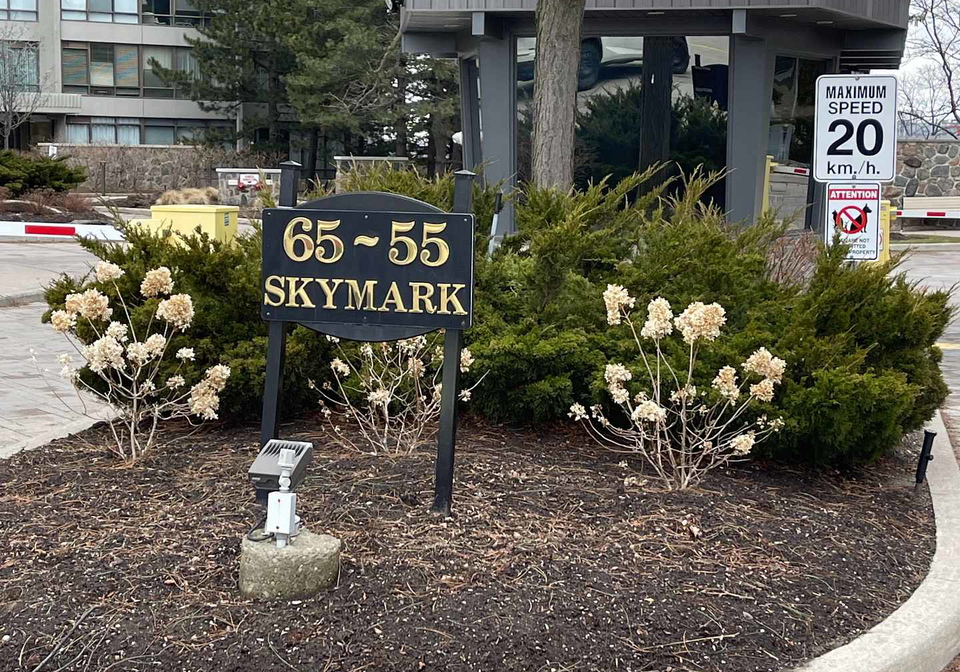 65-skymark-drive-north-york-ontario-c12923154