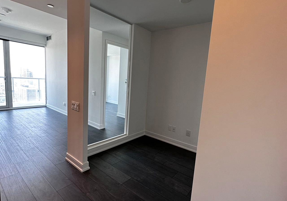 3-gloucester-street-toronto-ontario-c12923292
