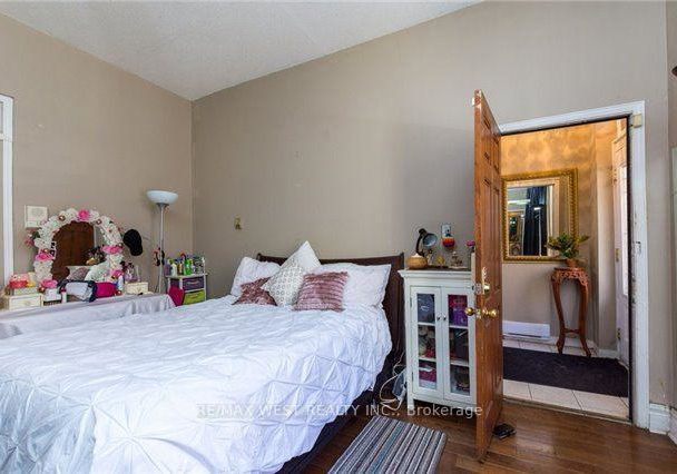 61-homewood-avenue-toronto-ontario-c12923294
