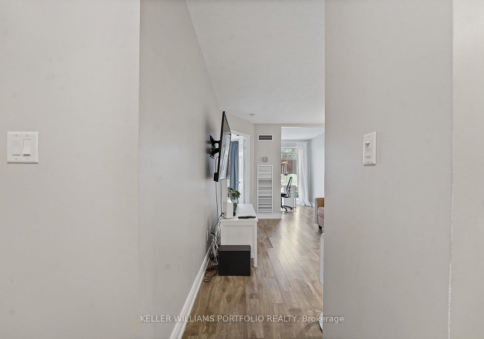 222-the-esplanade-toronto-ontario-c12923510