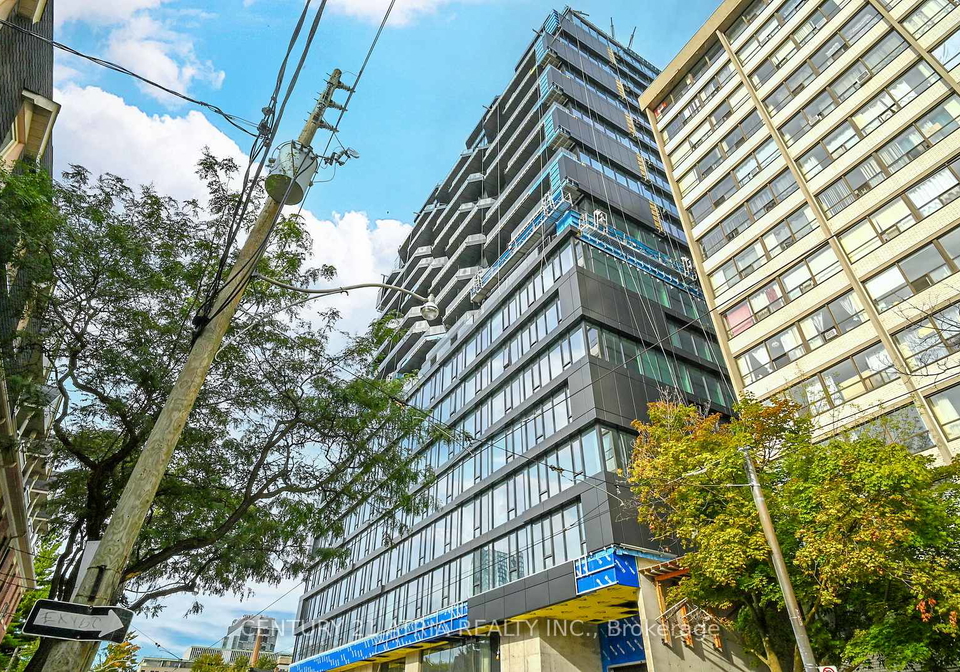 195-mccaul-street-toronto-ontario-c12923558