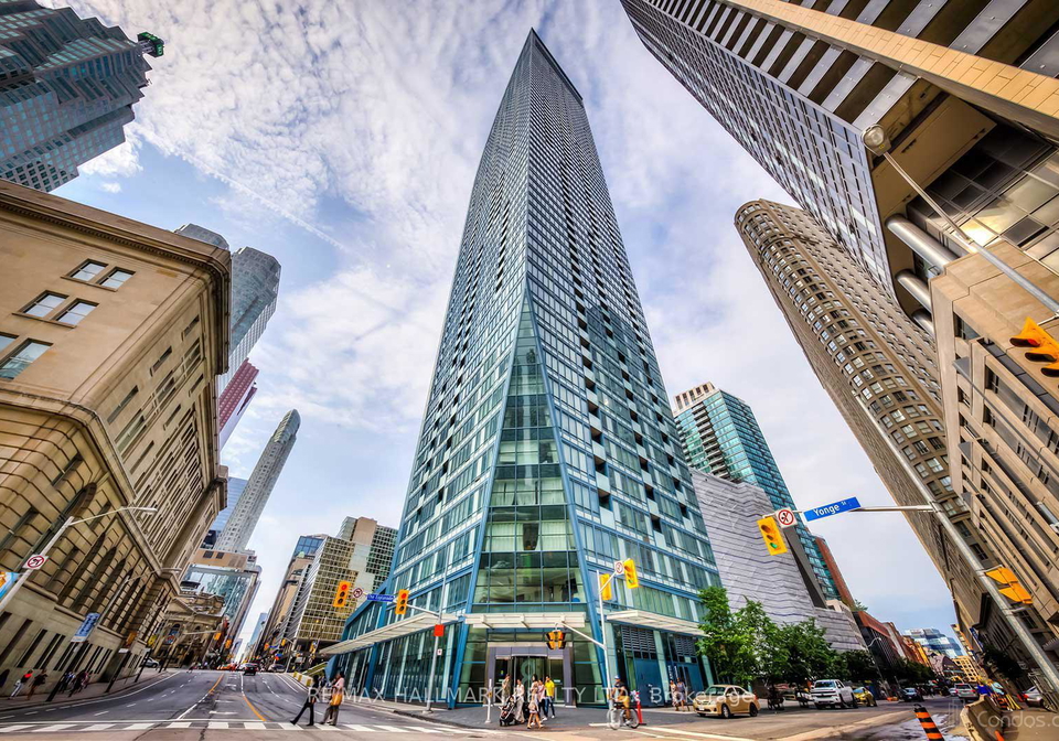 8-the-esplanade-road-toronto-ontario-c12923646