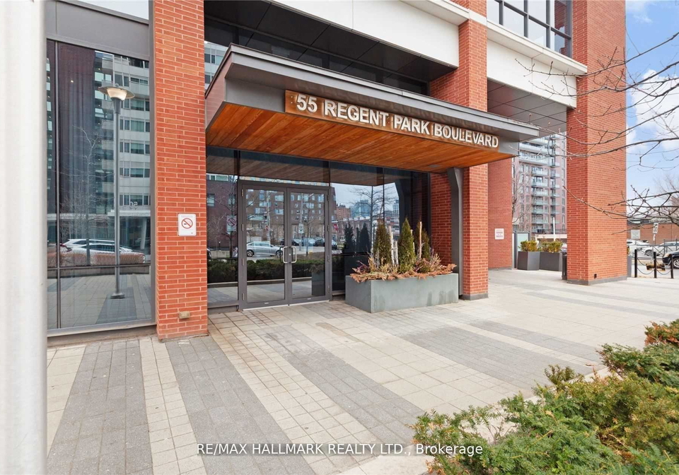 55-regent-park-boulevard-toronto-ontario-c12923792