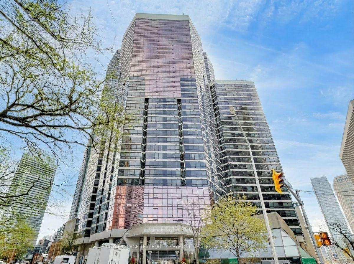 1001-bay-street-toronto-ontario-c12923866