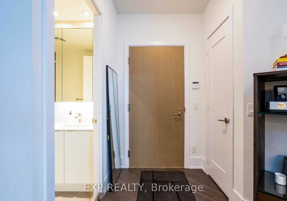 1-edgewater-drive-toronto-ontario-c12924280