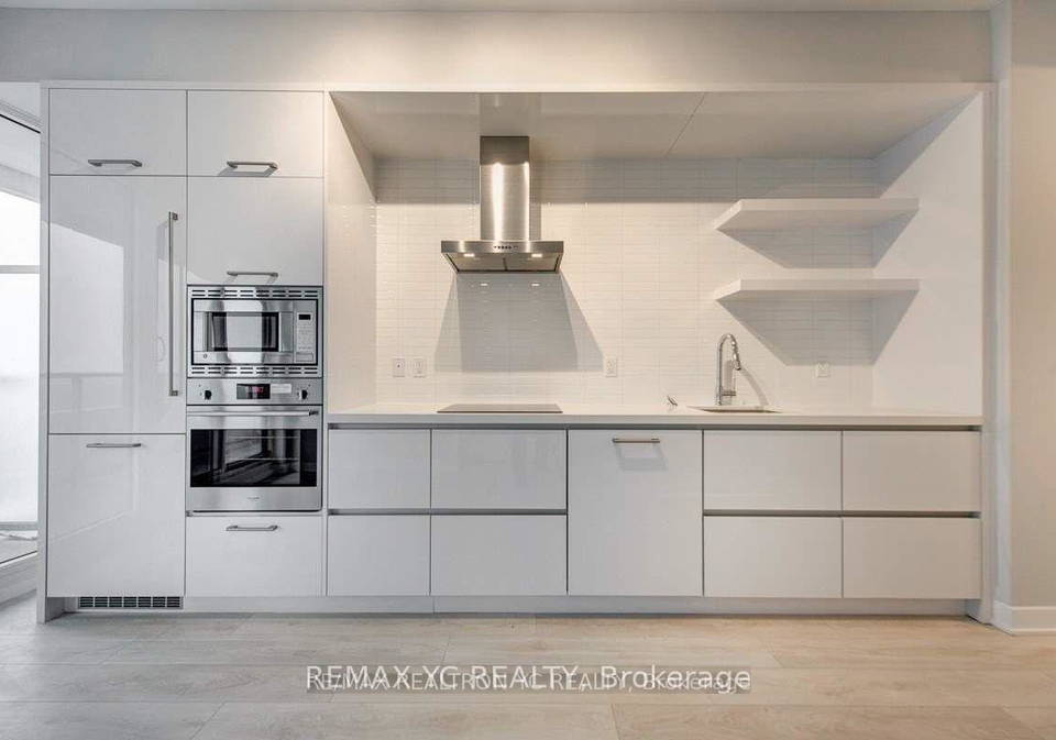 2221-yonge-street-toronto-ontario-c12924498