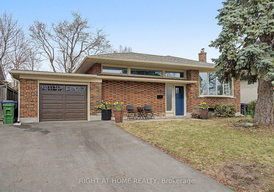 60-lionel-heights-crescent-north-york-ontario-c12924540