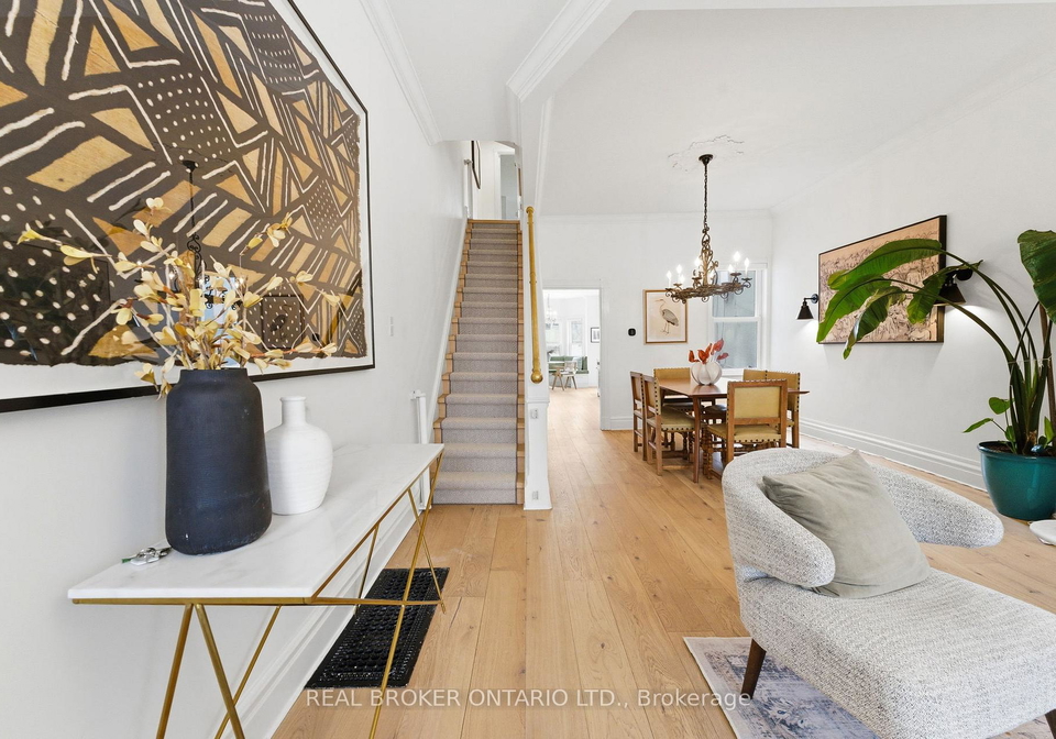 360-wellesley-street-e-toronto-ontario-c12924622
