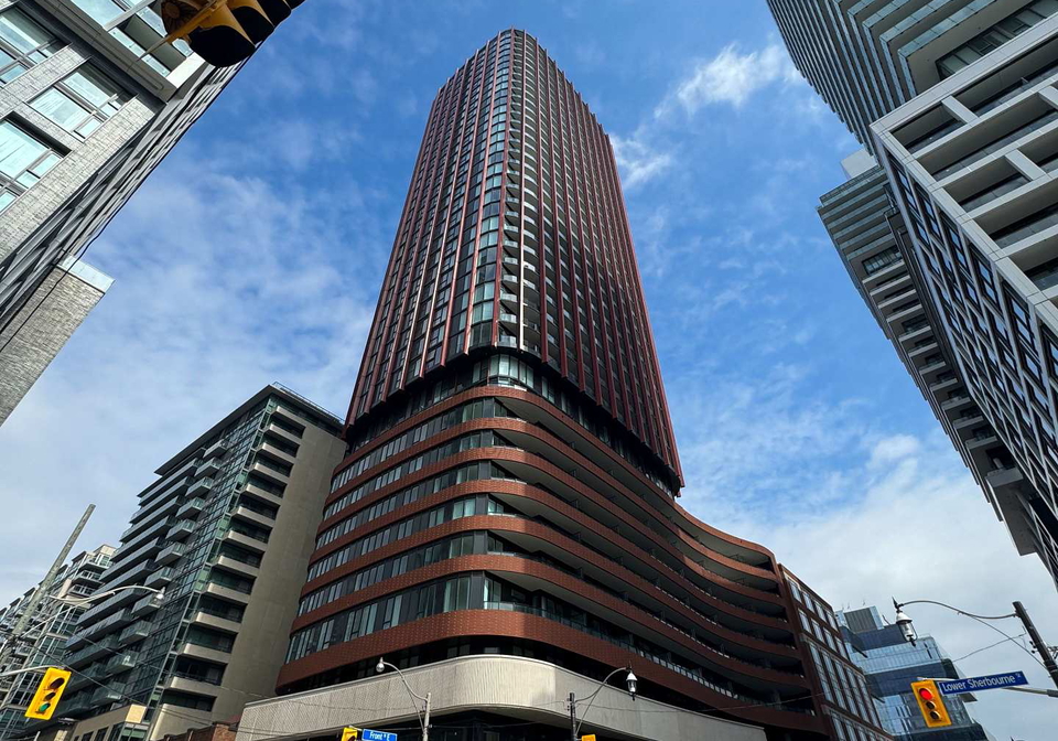 180-front-street-e-toronto-ontario-c12924766