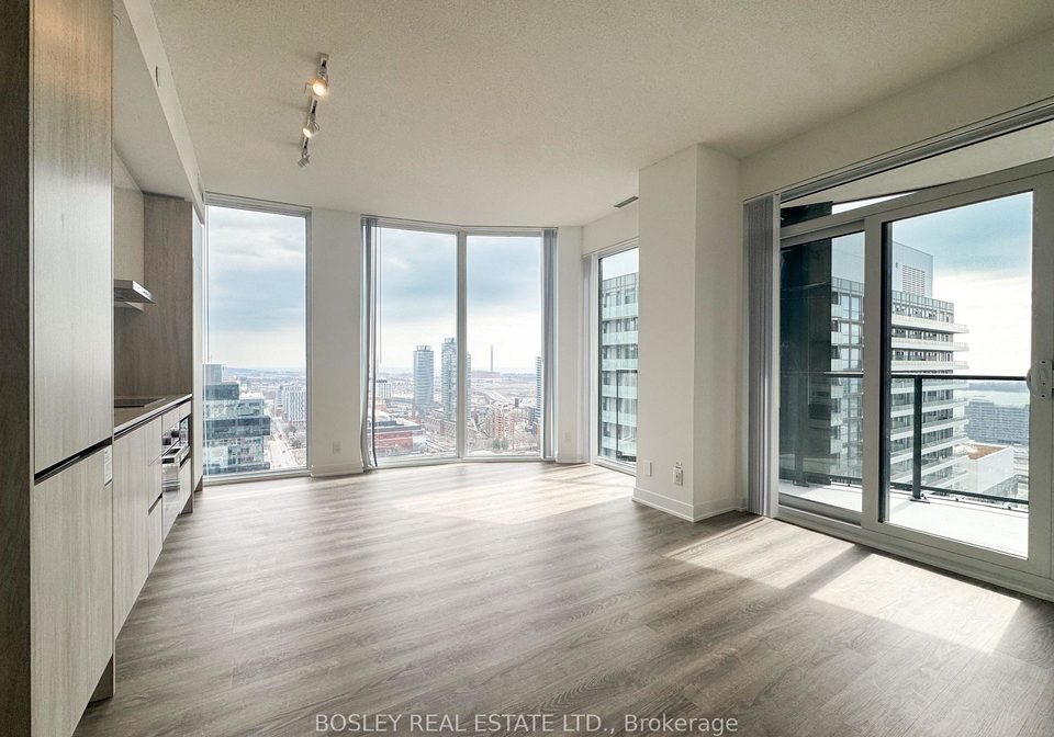 180-front-street-e-toronto-ontario-c12924766