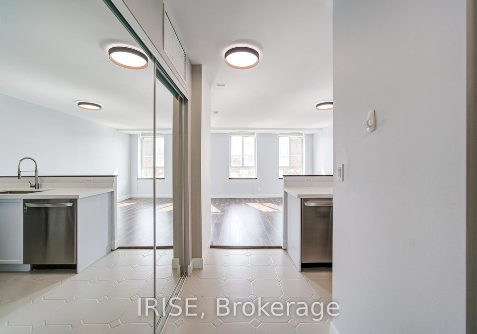 135-maitland-street-toronto-ontario-c12924836