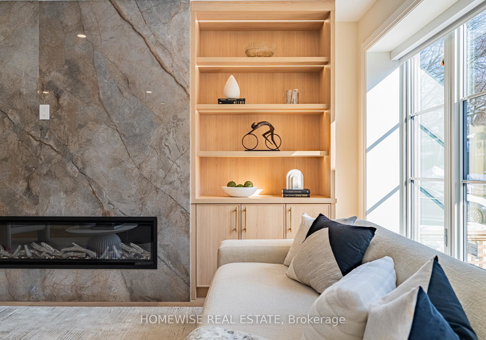 306-manor-road-e-toronto-ontario-c12924838