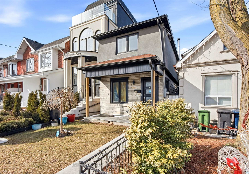 568-delaware-avenue-n-toronto-ontario-c12925296