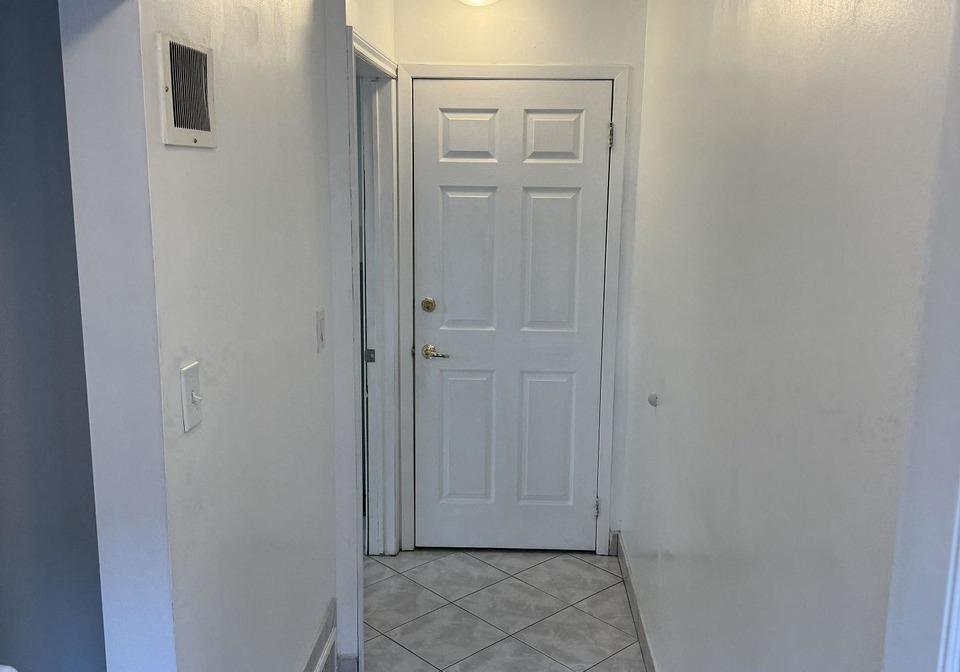 258-maxwell-street-toronto-ontario-c12925438