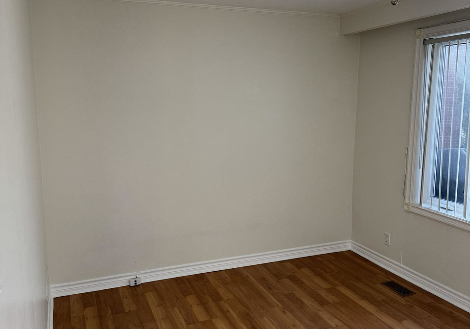 258-maxwell-street-toronto-ontario-c12925438