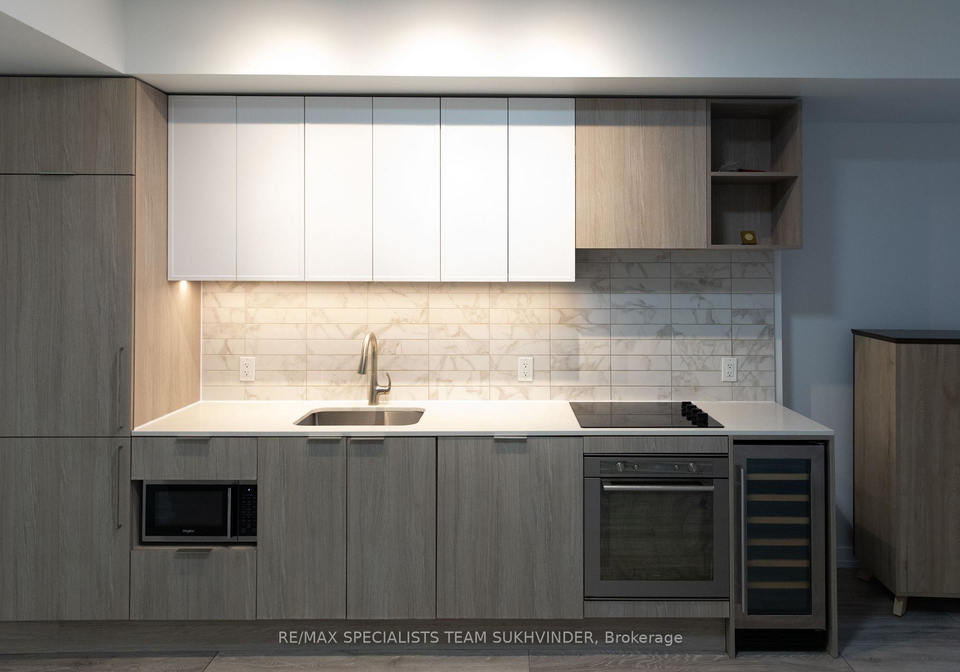 2020-bathurst-street-toronto-ontario-c12925604
