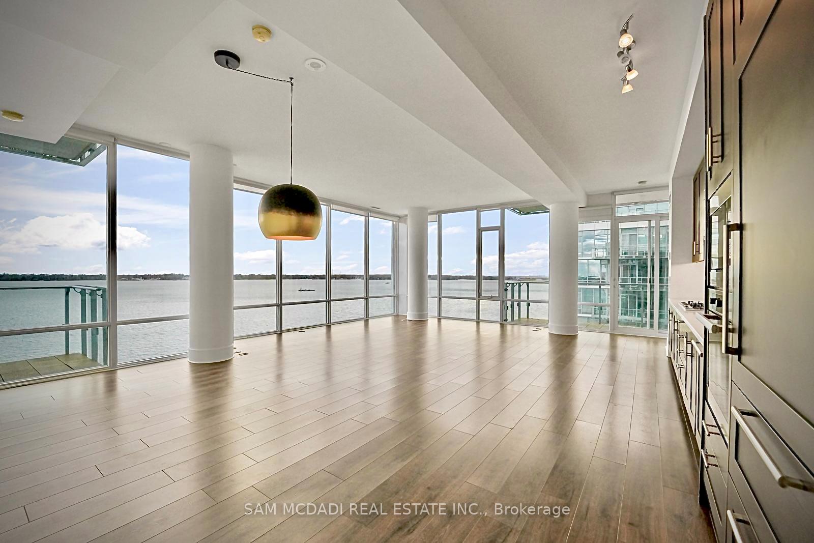 29-queens-quay-e-toronto-ontario-c12925686