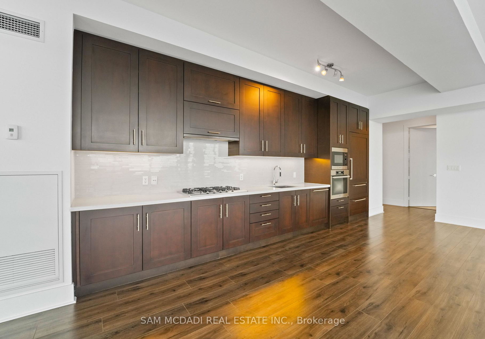 29-queens-quay-e-toronto-ontario-c12925686