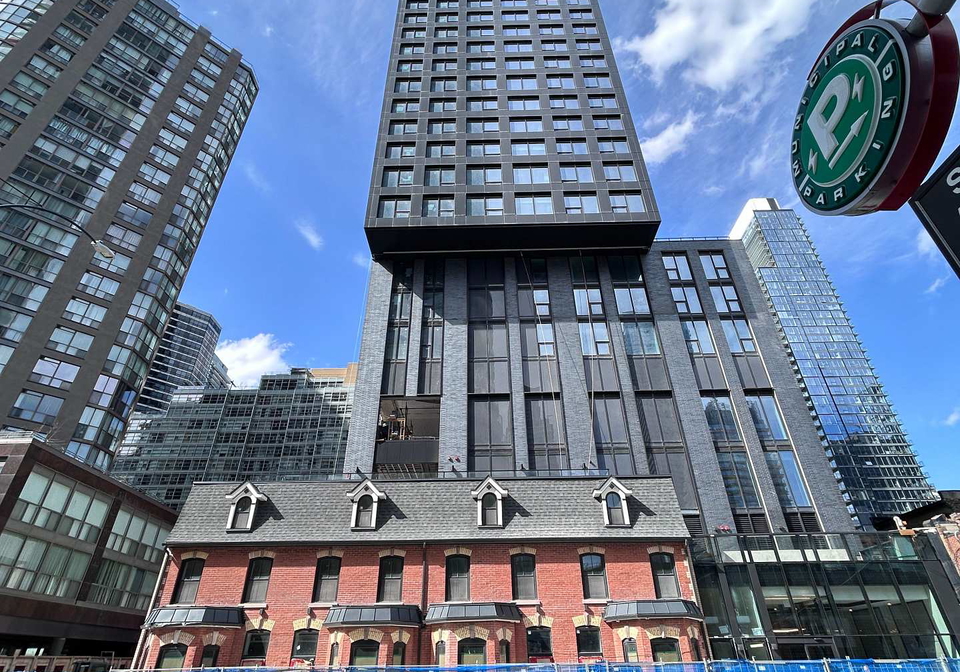 8-wellesley-street-w-toronto-ontario-c12925744