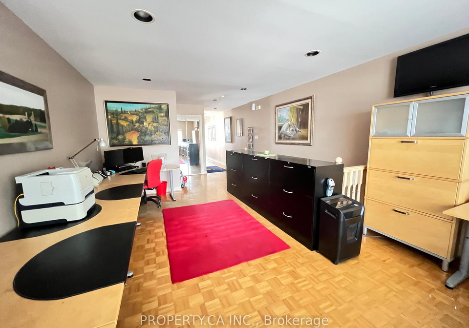 3221a-yonge-street-toronto-ontario-c12925914