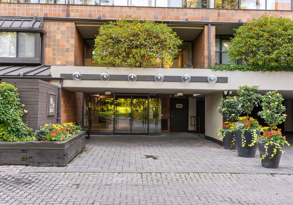 40-oaklands-avenue-toronto-ontario-c12926488