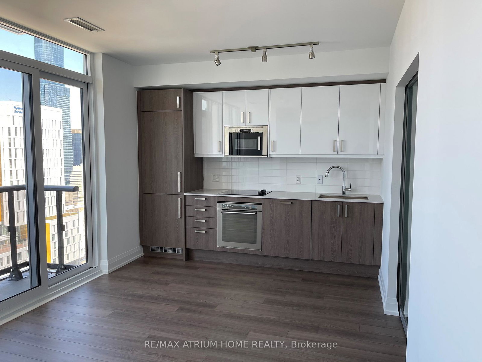 77-mutual-street-toronto-ontario-c12926684